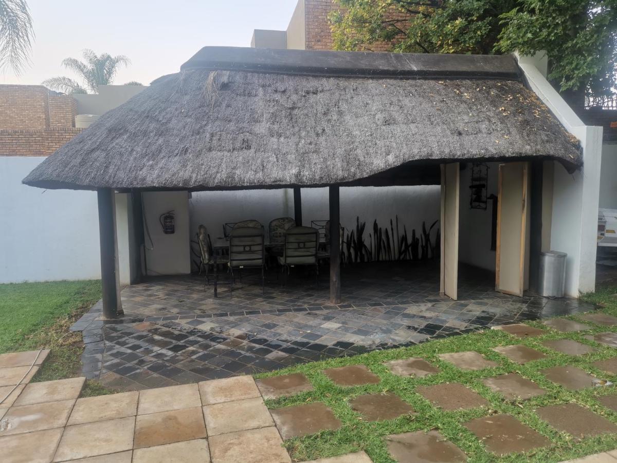 Constantia Guest Lodge Pretoria-Noord Exterior foto