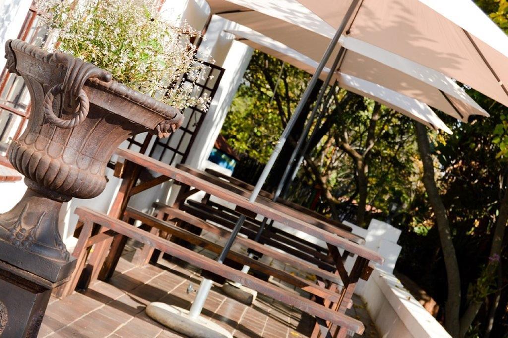 Constantia Guest Lodge Pretoria-Noord Exterior foto